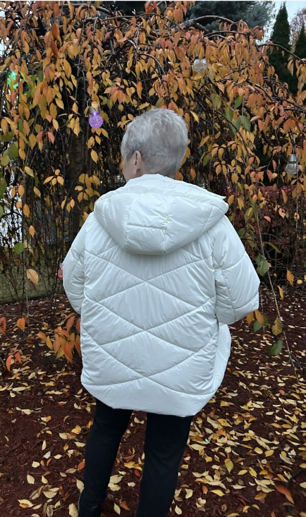 Solid White Quilted Hooded Zip Up Puffer Coat - Image 2