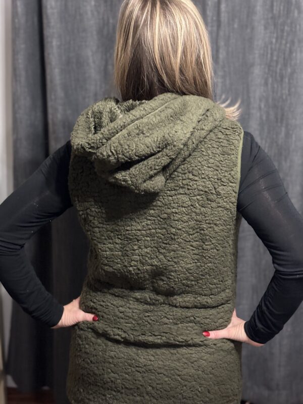 Moss Green Tunic Vest w/ Quilted Side Pockets - Image 3