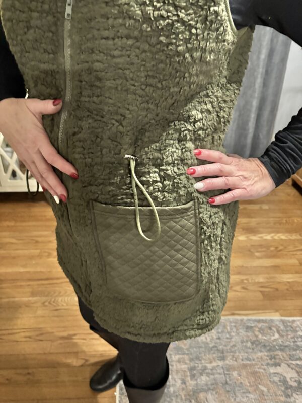 Moss Green Tunic Vest w/ Quilted Side Pockets