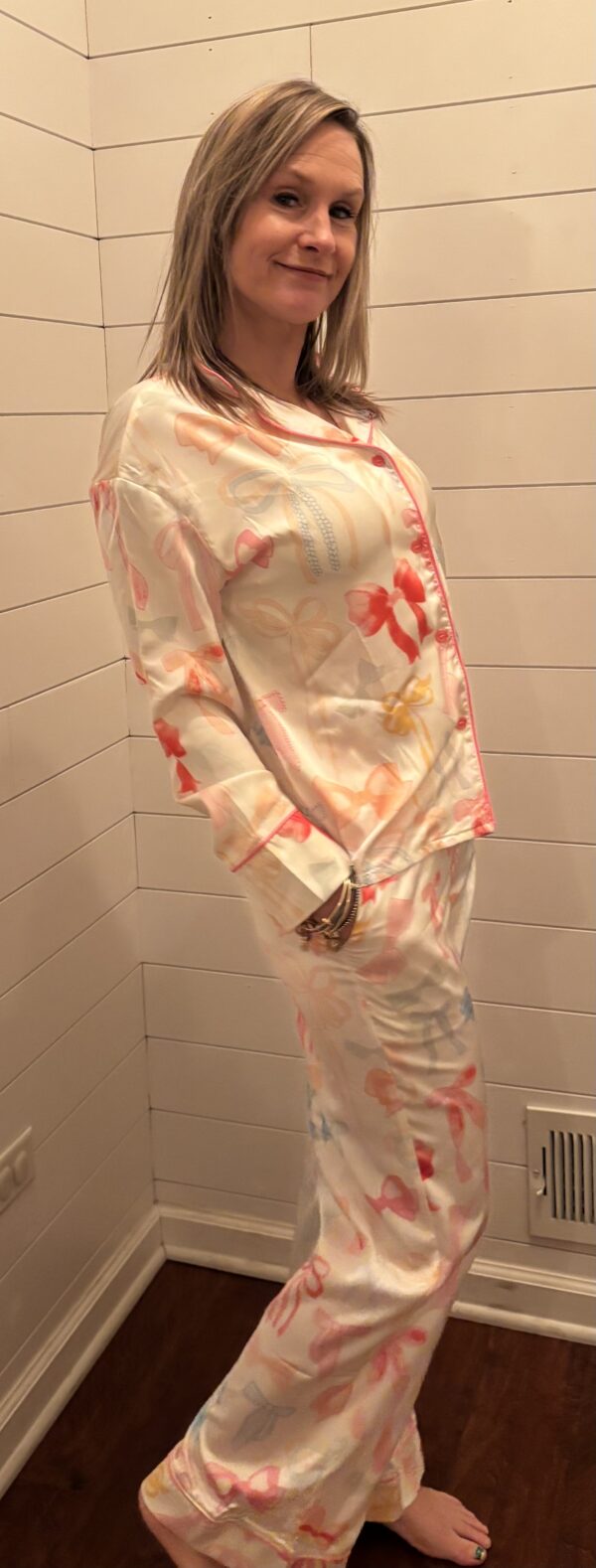 White Bow Print Satin Pajamas - Image 3