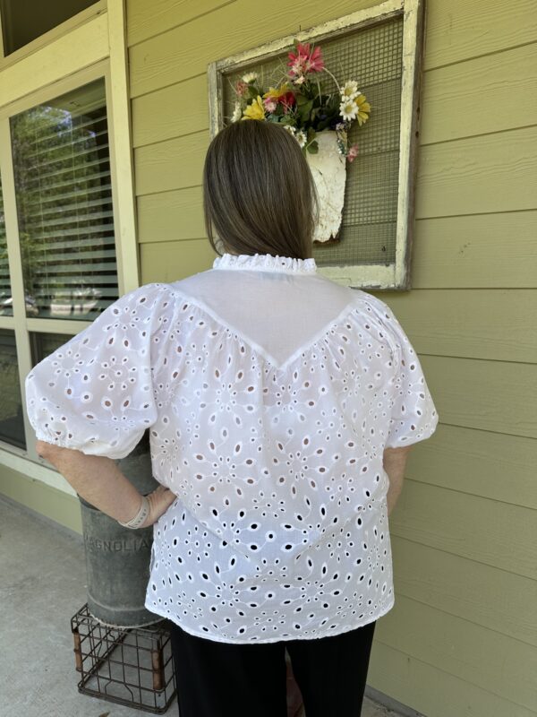 White Flower Hollow-out Puff Sleeve Blouse - Image 2