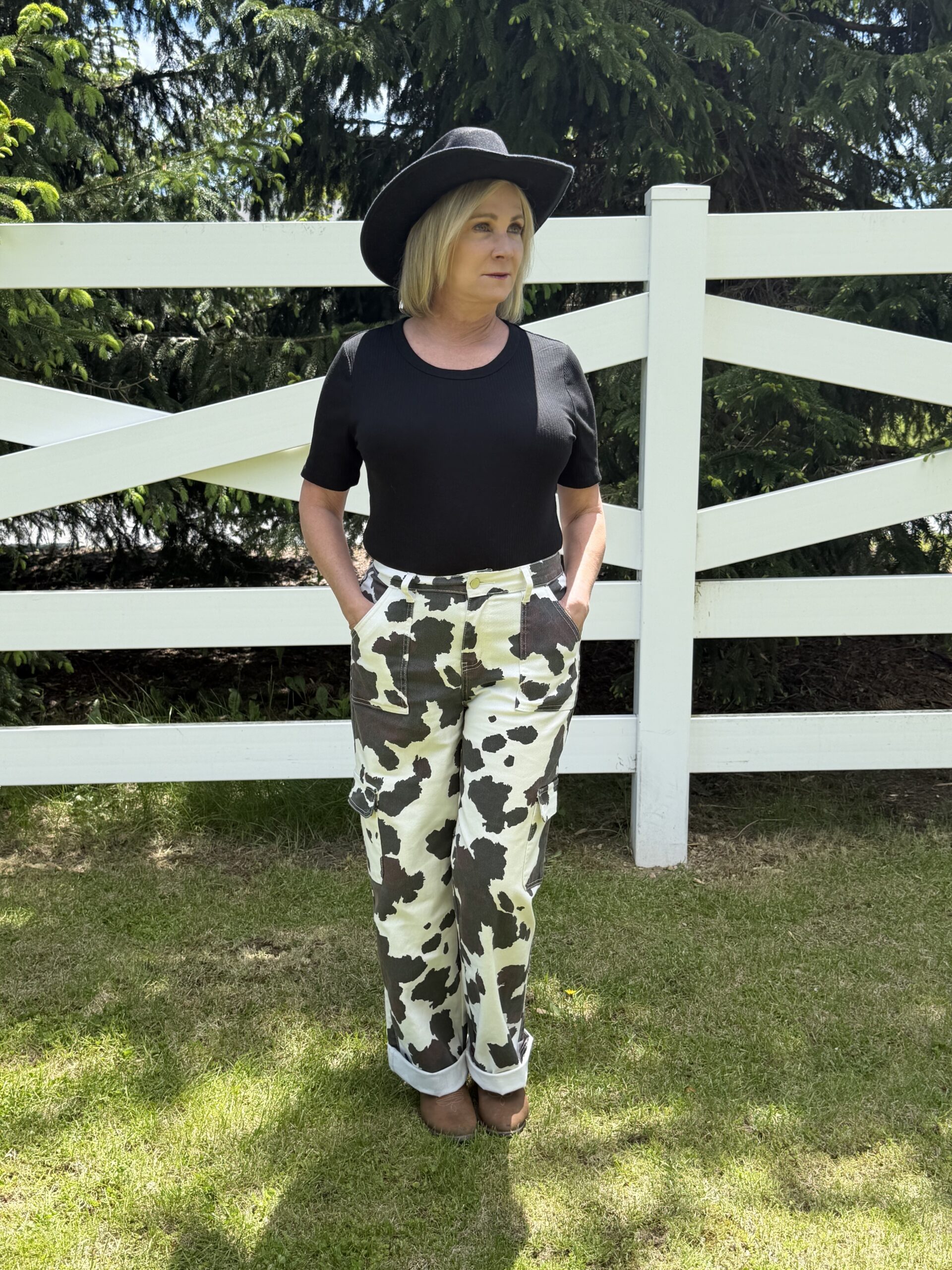 Brown Cow Printed Pocketed Jeans